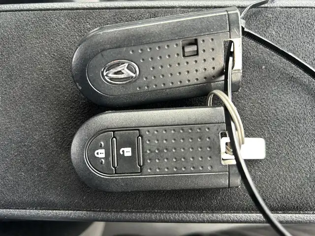 ダイハツ キャスト アクティバ G リミテッド SAⅢ 滋賀県 2018(平30)年 7.3万km スプラッシュブルーM 純正メモリナビ/・フルセグTV/FM/AM/CD/DVD/・Bluetooth/SD/iPod/全方位カメラ/ドライブレコーダー/ETC/前席シートヒーター/コーナーセンサー/衝突回避・軽減ブレーキ機能/誤発進抑制機能/車線逸脱警報/先行車発進お知らせ機能/LEDヘッドライト/オートライト/オートハイビーム/フォグランプ/プッシュスタート/スマートキ×２/ドアバイザー