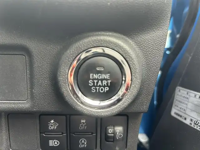 ダイハツ キャスト アクティバ G リミテッド SAⅢ 滋賀県 2018(平30)年 7.3万km スプラッシュブルーM 純正メモリナビ/・フルセグTV/FM/AM/CD/DVD/・Bluetooth/SD/iPod/全方位カメラ/ドライブレコーダー/ETC/前席シートヒーター/コーナーセンサー/衝突回避・軽減ブレーキ機能/誤発進抑制機能/車線逸脱警報/先行車発進お知らせ機能/LEDヘッドライト/オートライト/オートハイビーム/フォグランプ/プッシュスタート/スマートキ×２/ドアバイザー