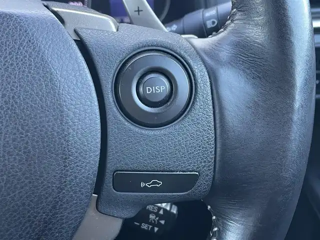 レクサス ＣＴ 200h クールツーリングスタイル 滋賀県 2017(平29)年 6.4万km ソニッククォーツ 純正SDナビ/(フルセグTV CD DVD Bluetooth ブルーレイ USB AUX)/バックカメラ/レーダークルーズコントロール/パワーシート/ハーフレザーシート/シートヒーター/革巻きステアリング/ステアリングリモコン/ビルトインETC2.0/プッシュスタート/スマートキー/電動格納ミラー/パドルシフト/純正フロアマット/LEDオートヘッドライト