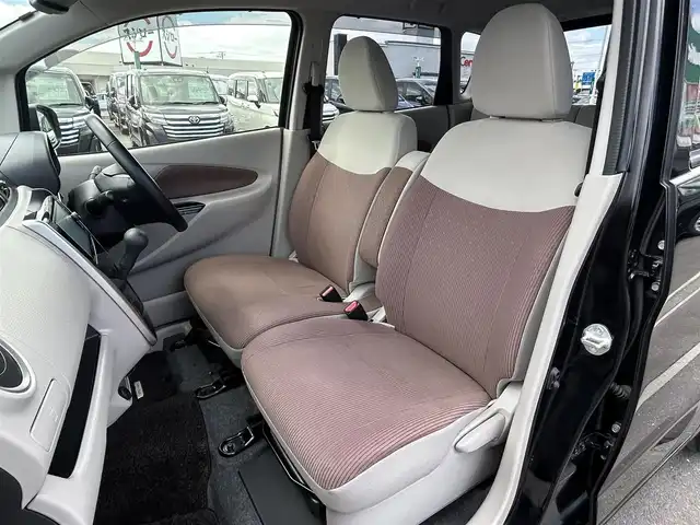 三菱 ｅＫワゴン G　セーフティPKG 青森県 2015(平27)年 7.2万km アメジストブラック 4WD/社外SDナビ/フルセグTV/CD/DVD/BT/SD/USB/全方位カメラ/e-アシスト/衝突軽減ブレーキ/横滑り防止機能/オートハイビーム/オートライト/運転席シートヒーター/ステアリングスイッチ/社外14インチアルミホイール/純正フロアマット
