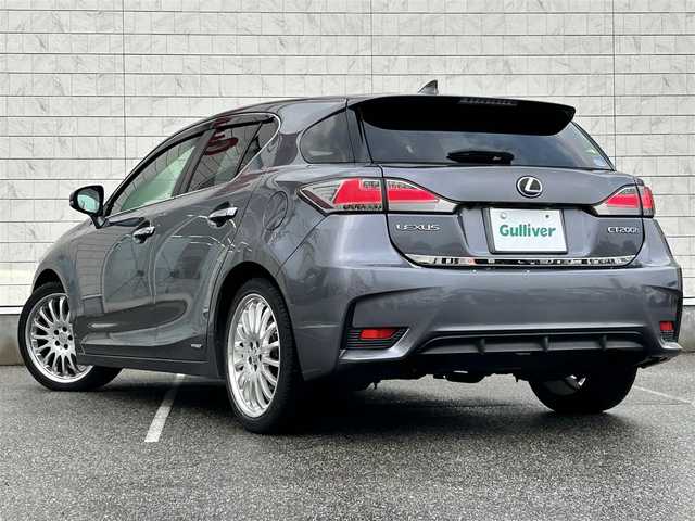 レクサス ＣＴ 200h バージョンC 富山県 2014(平26)年 11.5万km マーキュリーグレーマイカ 純正SDナビ/フルセグTV／Bluetooth/バックカメラ/クルーズコントロール/D.N席パワーシート/シートヒーター/ETC/オートライト/社外AW18インチ/純正AW17インチスタッドレス積み込み/社外テールランプ（純正テールランプ積込）/スマートキー/スペアキー2本(1本カードキー)/アイドリングストップ/W＋サイドエアバック/カーテンエアバック/保証書／取説有り