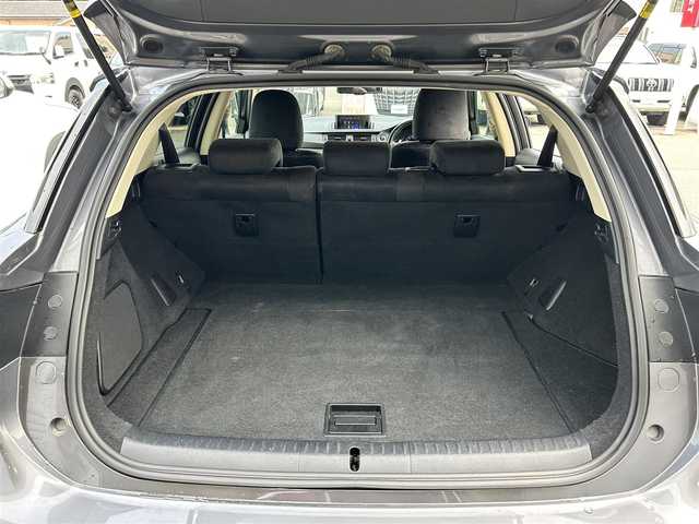 レクサス ＣＴ 200h バージョンC 富山県 2014(平26)年 11.5万km マーキュリーグレーマイカ 純正SDナビ/フルセグTV／Bluetooth/バックカメラ/クルーズコントロール/D.N席パワーシート/シートヒーター/ETC/オートライト/社外AW18インチ/純正AW17インチスタッドレス積み込み/社外テールランプ（純正テールランプ積込）/スマートキー/スペアキー2本(1本カードキー)/アイドリングストップ/W＋サイドエアバック/カーテンエアバック/保証書／取説有り