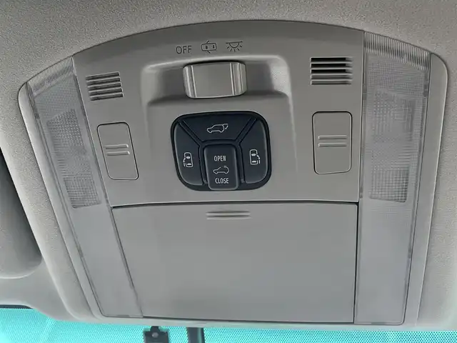 トヨタ ヴェルファイア 2．4Z プラチナⅡ ゴールドⅡ 茨城県 2011(平23)年 14.6万km ブラック 両側パワースライドドア/純正メモリーナビ（NHZN-W60G）/【DVD/CD/Bluetooth/フルセグTV】/バックカメラ/ビルトインETC/社外１８インチAW（WORK）/HIDヘッドライト/フォグ/クリアランスソナー/オットマンシート/スマートキー/電格ウィンカーミラー/木目・革巻きステアリング/ステアリングスイッチ/純正ドアバイザー/純正フロアマット/プッシュスタート/取扱説明書