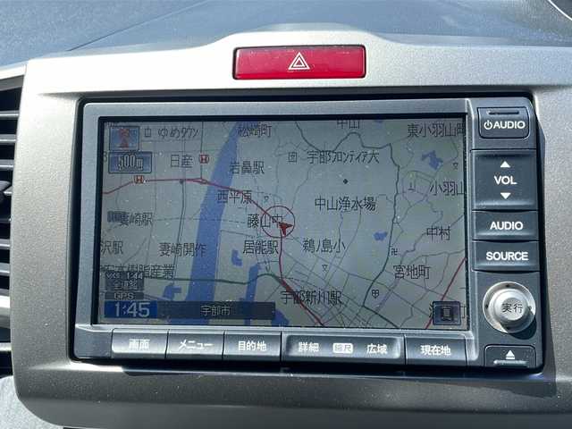 ホンダ フリード スパイク ハイブリット ジャストセレクション 山口県 2012(平24)年 8.3万km プレミアムホワイト 株)IDOMが運営する【じしゃロン宇部店】の自社ローン専用車両になります。こちらは現金またはオートローンご利用時の価格です。自社ローンご希望の方は別途その旨お申付け下さい/純正ＨＤＤインターナビ/バックカメラ/社外ＡＷ/ＨＩＤヘッドライト/両側パワースライドドア/無限エアロパーツ/社外マフラー