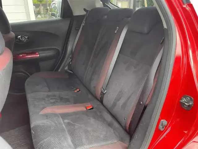 日産 ジューク 15RX パーソナライズパック 神奈川県 2013(平25)年 6.5万km パッションレッド 純正メモリナビ/　（CD・DVD・Bluetooth）/フルセグTV/バックカメラ/純正17インチAW/スマートキー×2/保証書/取扱説明書