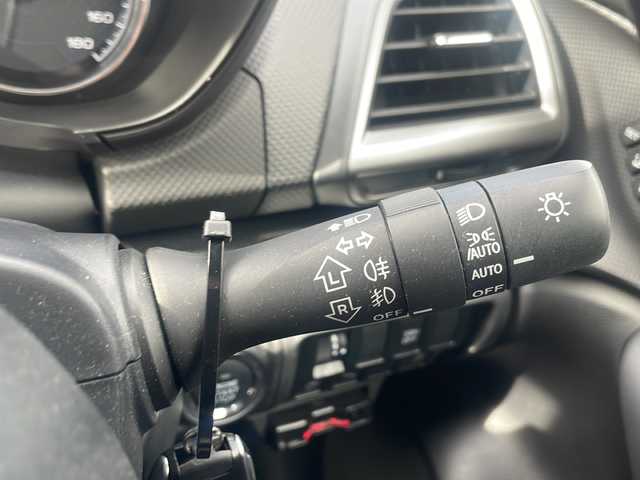 スバル フォレスター ハイブリッド アドバンス 福島県 2023(令5)年 5.3万km パール ４WD/衝突軽減ブレーキ/社外SDナビ/（DVD/SD/FM/AM/Bluetooth）/ワンセグTV/バックカメラ/ハーフレザーシート/前席シートヒーター/前席パワーシート/ハンドルヒーター/レーンキープアシスト/横滑り防止装置/ETC/LEDヘッドライト/オートライト/前後ドラレイブレコーダー/純正フロアマット/純正18インチAW/プッシュスタート/スマートキー