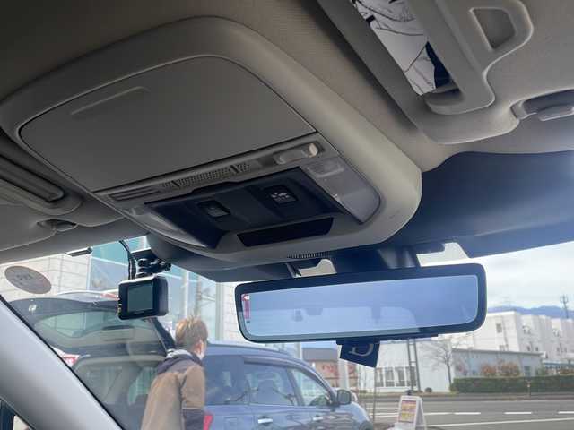 スバル フォレスター ハイブリッド アドバンス 福島県 2023(令5)年 5.3万km パール ４WD/衝突軽減ブレーキ/社外SDナビ/（DVD/SD/FM/AM/Bluetooth）/ワンセグTV/バックカメラ/ハーフレザーシート/前席シートヒーター/前席パワーシート/ハンドルヒーター/レーンキープアシスト/横滑り防止装置/ETC/LEDヘッドライト/オートライト/前後ドラレイブレコーダー/純正フロアマット/純正18インチAW/プッシュスタート/スマートキー