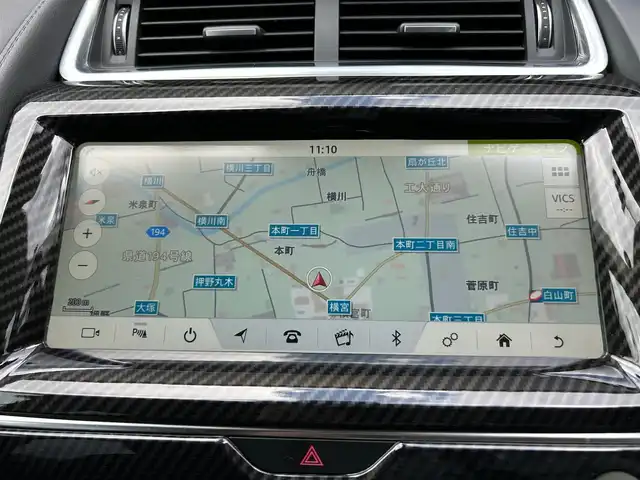 ジャガー Ｅペース HSE 180PS 石川県 2018(平30)年 5.2万km 白 衝突軽減ブレーキ/アダプティブクルーズコントロール/ブラインドスポットモニター/純正ナビ/ＡｐｐｌｅＣａｒＰｌａｙ/３６０カメラ/クリアランスソナー/ＬＥＤヘッドライト/オートライト/液晶メーター