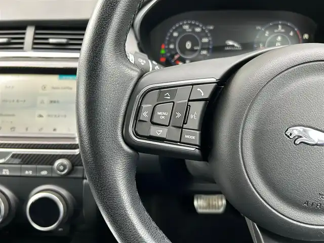 ジャガー Ｅペース HSE 180PS 石川県 2018(平30)年 5.2万km 白 衝突軽減ブレーキ/アダプティブクルーズコントロール/ブラインドスポットモニター/純正ナビ/ＡｐｐｌｅＣａｒＰｌａｙ/３６０カメラ/クリアランスソナー/ＬＥＤヘッドライト/オートライト/液晶メーター