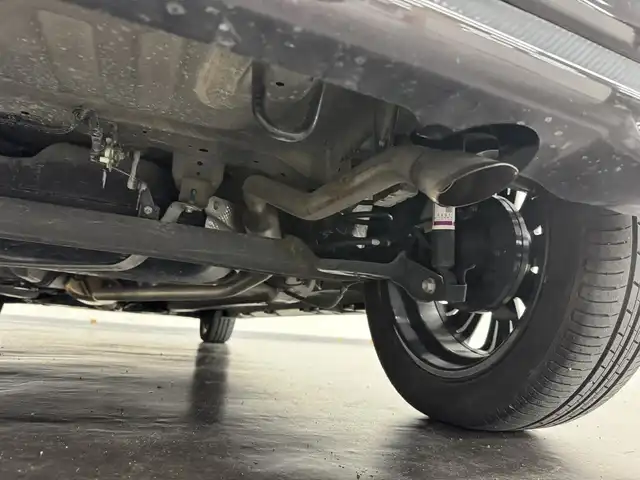 スズキ スペーシア カスタム HYBRID XS ターボ 三重県 2021(令3)年 2.4万km アーバンブラウンパールメタリック マイルドハイブリッド・ターボ/FF/MTモード付インパネCVT/カロッツェリア 7インチナビ AVIC-RZ811/（CD/DVD/MSV/SD/FM/AM/TV/Bluetooth/iPod/USB/HDMI/AUX）/【OP】全方位モニター/両側パワースライドドア/ドライブレコーダー 前方/スズキセーフティサポート/・デュアルカメラブレーキサポート/・車線逸脱警報/・車線逸脱抑制機能/・ふらつき警報/・アダプティブクルーズコントロール［ACC］/・リヤパーキングセンサー/・ハイビームアシスト/・先行車発進お知らせ/装備/・カラーヘッドアップディスプレイ/・シートヒーター（D）/・オートエアコン/・オートライト/・LEDヘッドランプ/・プッシュスタート/・パワーウインドウ/・ウインカー付電動格納ドアミラー/・純正15inAW/・スマートキーx2/など