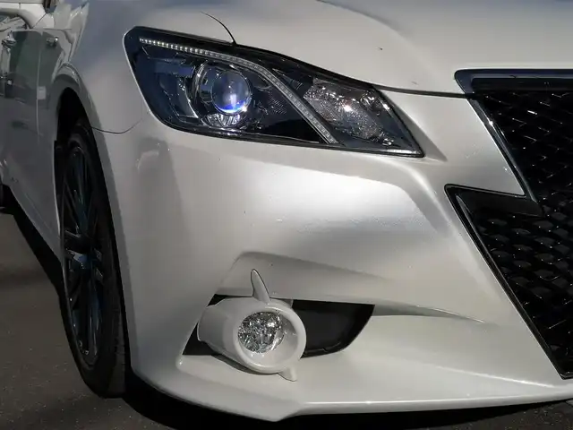 トヨタ クラウン ハイブリッド アスリートS 茨城県 2015(平27)年 4万km ホワイトパールクリスタルシャイン 純正ナビ/【AM・FM・CD・DVD・HDD・USＢ・ＢＴ・ＴＶ】/サンルーフ/パワーシート/シートヒーター/エアシート/ステアリングヒーター/MTモード付AT/クルコン/ETC/Bカメラ/ステリモ/オートライト/Fフォグ/LEDライト/プッシュスタート/スマートキー