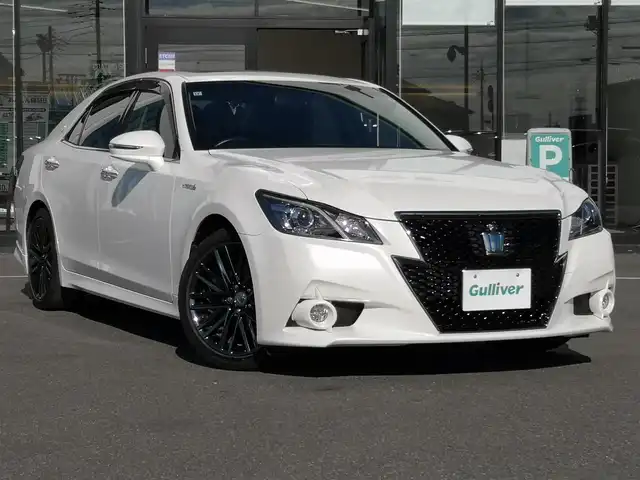 トヨタ クラウン ハイブリッド アスリートS 茨城県 2015(平27)年 4万km ホワイトパールクリスタルシャイン 純正ナビ/【AM・FM・CD・DVD・HDD・USＢ・ＢＴ・ＴＶ】/サンルーフ/パワーシート/シートヒーター/エアシート/ステアリングヒーター/MTモード付AT/クルコン/ETC/Bカメラ/ステリモ/オートライト/Fフォグ/LEDライト/プッシュスタート/スマートキー