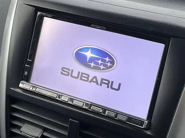 スバル フォレスター 2．0XS 秋田県 2011(平23)年 14.4万km スティールシルバーメタリック ４ＷＤ/純正ナビ・フルセグＴＶ・ＣＤ・DVD再生・Bluetooth・USB接続・AMFMチューナー/バックカメラ/ETC/クルーズコントロール/前席シートヒーター/前席パワーシート/社外１６インチアルミホイール装着/HIDヘッドライト・フォグランプ/プッシュスタート・スマートキー/純正フロアマット/電動格納ミラー/ヘッドライトレベライザー/ダブル・サイド・カーテンエアバック