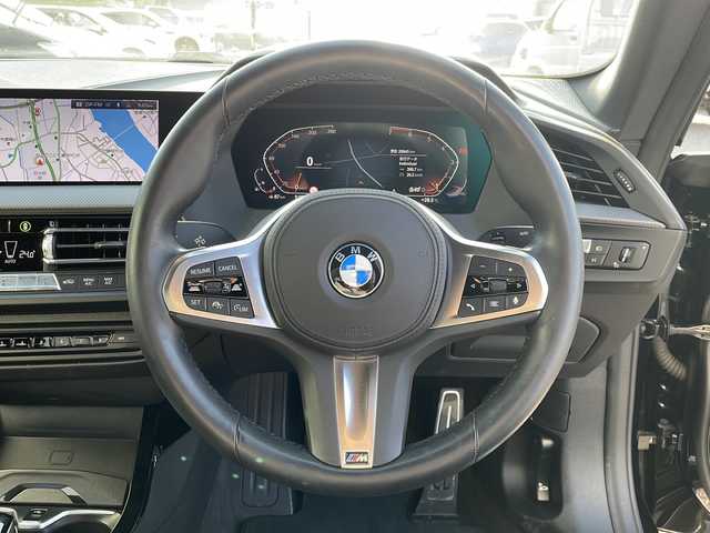 ＢＭＷ ２１８ｉ グランクーペ Mスポーツ 岐阜県 2020(令2)年 2.1万km サファイアブラックP 純正メモリナビ　/前後ドライブレコーダー　/バックカメラ　/レーダークルーズコントロール　/ＥＴＣ　/前後コーナーセンサー　/横滑り防止装置　/アイドリングストップ　/ＬＥＤヘッドライト　/オートライト　/ＬＥＤヘッドライト/革巻きステアリング/ステアリングスイッチ/ハーフレザーシート/パワーシート/純正18インチアルミホイール/プッシュスタート/スマートキー