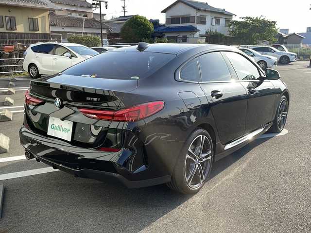 ＢＭＷ ２１８ｉ グランクーペ Mスポーツ 岐阜県 2020(令2)年 2.1万km サファイアブラックP 純正メモリナビ　/前後ドライブレコーダー　/バックカメラ　/レーダークルーズコントロール　/ＥＴＣ　/前後コーナーセンサー　/横滑り防止装置　/アイドリングストップ　/ＬＥＤヘッドライト　/オートライト　/ＬＥＤヘッドライト/革巻きステアリング/ステアリングスイッチ/ハーフレザーシート/パワーシート/純正18インチアルミホイール/プッシュスタート/スマートキー
