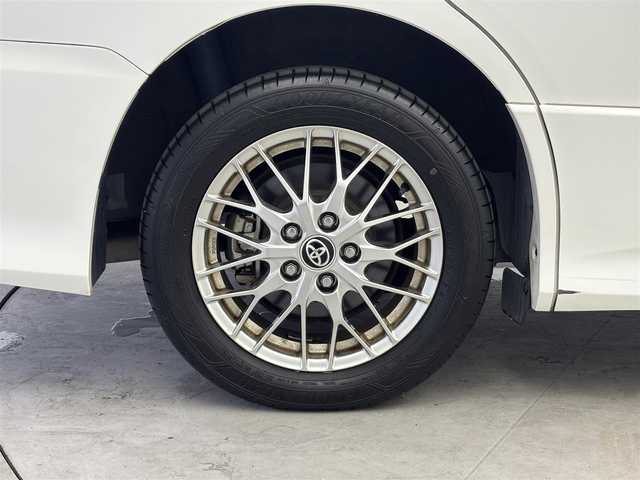 トヨタ ノア ハイブリッド Si ダブルバイビーⅡ 福井県 2020(令2)年 2万km ホワイトパールクリスタルシャイン トヨタセーフティーセンス/・プリクラッシュセーフティ/・レーンディパーチャーアラート/・オートハイビーム/クルーズコントロール/純正10インチナビ/・CD.DVD.SD.BT/フルセグTV/バックモニター/ハーフレザーシート/・前席シートヒーター/LEDヘッドライト/フォグランプ/アイドリングストップ/横滑り防止装置/ビルトインETC/ステアリングスイッチ/プッシュスタート/スマートキー/純正16インチアルミホイール/純正フロアマット/後席ロールサンシェード/シートバックテーブル