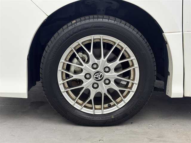 トヨタ ノア ハイブリッド Si ダブルバイビーⅡ 福井県 2020(令2)年 2万km ホワイトパールクリスタルシャイン トヨタセーフティーセンス/・プリクラッシュセーフティ/・レーンディパーチャーアラート/・オートハイビーム/クルーズコントロール/純正10インチナビ/・CD.DVD.SD.BT/フルセグTV/バックモニター/ハーフレザーシート/・前席シートヒーター/LEDヘッドライト/フォグランプ/アイドリングストップ/横滑り防止装置/ビルトインETC/ステアリングスイッチ/プッシュスタート/スマートキー/純正16インチアルミホイール/純正フロアマット/後席ロールサンシェード/シートバックテーブル