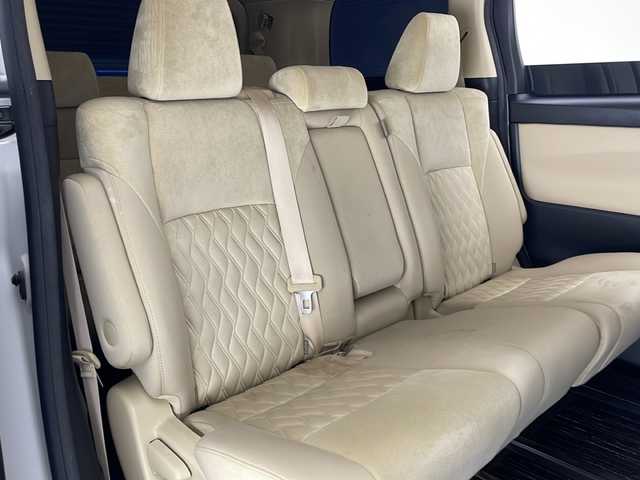 トヨタ ヴェルファイア X 宮崎県 2020(令2)年 6.7万km ホワイトパールクリスタルシャイン ワンオーナー/TRDスポイラー/Toyota Safety Sense/〇プリクラシュセーフティ/〇レーントレーシングアシスト/〇パーキングサポートブレーキ/〇クリアランスソナー/〇オートマチックハイビーム/〇レーダークルーズコントロール/〇先行車発進告知/純正9インチディスプレイオーディオ/フルセグTV/バックカメラ/純正12.1型後席モニター（V12T-R68C)/片側パワースライドドア/LEDヘッドライト/純正17インチAW/ビルトインETC/ドライブレコーダー/保証書/取扱説明書