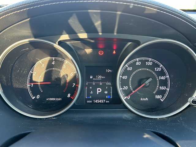 三菱 アウトランダー 24G 石川県 2009(平21)年 14.6万km クールシルバーメタリック 4WD/純正HDDナビゲーション/【FM/AM・CD/DVD】/・アナログTV/バックカメラ/アクティブスタビリティコントロール/ステアリングスイッチ/ステアリングリモコン/パドルシフト/オートライト/フォグランプ/電格ミラー/純正AWスタッドレスタイヤ車載/純正フロアマット/純正ドアバイザー