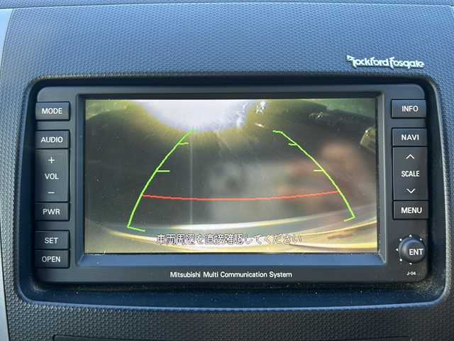 三菱 アウトランダー 24G 石川県 2009(平21)年 14.6万km クールシルバーメタリック 4WD/純正HDDナビゲーション/【FM/AM・CD/DVD】/・アナログTV/バックカメラ/アクティブスタビリティコントロール/ステアリングスイッチ/ステアリングリモコン/パドルシフト/オートライト/フォグランプ/電格ミラー/純正AWスタッドレスタイヤ車載/純正フロアマット/純正ドアバイザー