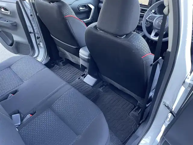 トヨタ ライズ Z 東京都 2021(令3)年 2.6万km シャイニングホワイトパール トヨタ純正7インチナビ/・T-Connect/・Bluetooth接続/・フルセグTV/モデリスタフロントスポイラー/モデリスタサイドスカート/モデリスタリヤスカート/SMART ASSIST/・衝突警報機能/・全車速追従機能付アダプティブクルーズコントロール/・レーンキープコントロール/・車線逸脱警報機能/・オートハイビーム/バックカメラ/前後ドライブレコーダー(GL-05AP)/ビルトインETC/D/N席シートヒーター/アイドリングストップ/純正フロアマット/純正１５インチアルミホイール/ドアバイザー/スペアキー/保証書/取扱説明書