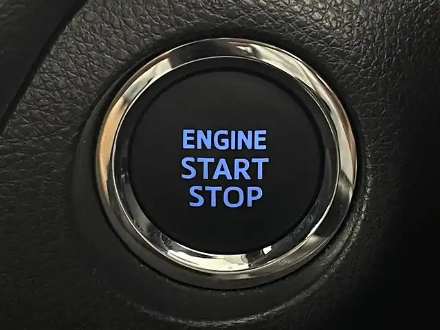 トヨタ ＲＡＶ４ アドベンチャー 大阪府 2020(令2)年 4.5万km アッシュグレーメタリック/シアンメタリック トヨタセーフティセンス/・プリクラッシュセーフティ/・レーントレーシングアシスト/・オートマチックハイビーム/・レーダークルーズコントロール/・先行車発進お知らせ機能/純正T-Connectナビ/　　CD/DVD/BT/TV/SD/バックカメラ/LEDヘッドライト/黒本革シート/運転席パワーシート/前席シートヒーター＆シートクーラー/革巻きステアリング/ステアリングヒーター/スマホ置くだけ充電/RAYS19インチアルミホイール/純正フロアマット/純正ETC2.0