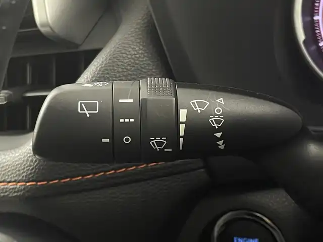 トヨタ ＲＡＶ４ アドベンチャー 大阪府 2020(令2)年 4.5万km アッシュグレーメタリック/シアンメタリック トヨタセーフティセンス/・プリクラッシュセーフティ/・レーントレーシングアシスト/・オートマチックハイビーム/・レーダークルーズコントロール/・先行車発進お知らせ機能/純正T-Connectナビ/　　CD/DVD/BT/TV/SD/バックカメラ/LEDヘッドライト/黒本革シート/運転席パワーシート/前席シートヒーター＆シートクーラー/革巻きステアリング/ステアリングヒーター/スマホ置くだけ充電/RAYS19インチアルミホイール/純正フロアマット/純正ETC2.0