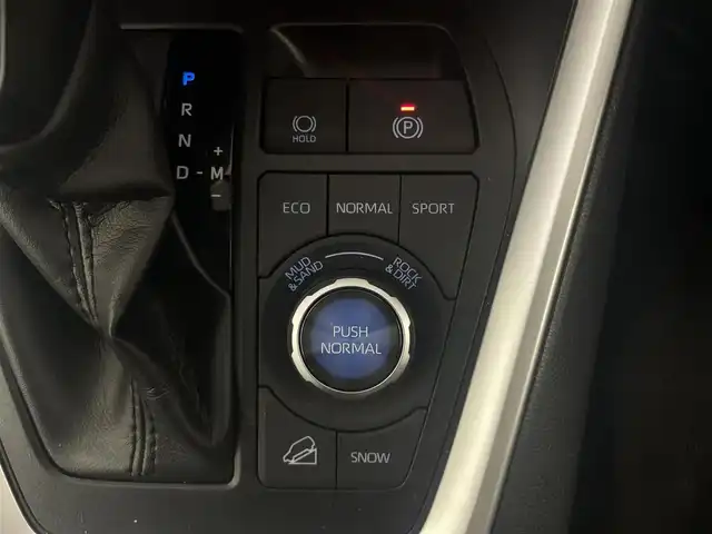 トヨタ ＲＡＶ４ アドベンチャー 大阪府 2020(令2)年 4.5万km アッシュグレーメタリック/シアンメタリック トヨタセーフティセンス/・プリクラッシュセーフティ/・レーントレーシングアシスト/・オートマチックハイビーム/・レーダークルーズコントロール/・先行車発進お知らせ機能/純正T-Connectナビ/　　CD/DVD/BT/TV/SD/バックカメラ/LEDヘッドライト/黒本革シート/運転席パワーシート/前席シートヒーター＆シートクーラー/革巻きステアリング/ステアリングヒーター/スマホ置くだけ充電/RAYS19インチアルミホイール/純正フロアマット/純正ETC2.0