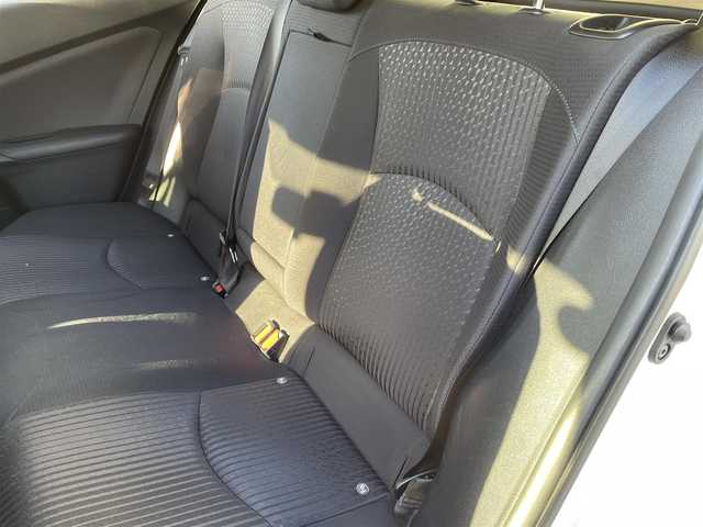 トヨタ プリウス S 千葉県 2016(平28)年 11.2万km スーパーホワイトⅡ (株)IDOMが運営する【じしゃロン柏店】の自社ローン対象車両になります。こちらは現金ご利用時の価格です。/自社ローンご希望の方は別途その旨お申付け下さい。い//禁煙車/SDワンセグナビ/（CD/AM/FMラジオ/バックカメラ）/(Bluetooth)/スマートキー/プッシュスタート/バックカメラ/ＥＴＣ/ステアリングリモコン/電動格納ドアミラー/パワーウインドウ/オートライト/横滑り防止装置