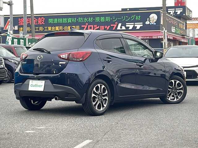 マツダ デミオ XD ツーリング 愛知県 2016(平28)年 15.1万km ディープクリスタルブルーマイカ /メーカーナビ(BT/USB/CD/DVD/フルセグTV)//バックカメラ//アクティブドライビングディスプレイ//前方ドライブレコーダー(セルスター CSD-570FH)//ETC//横滑り防止装置//i-stop(アイドリングストップ)//パドルシフト//オートライト//プッシュスタート//フォグランプ//純正フロアマット//ドアバイザー//取扱説明書
