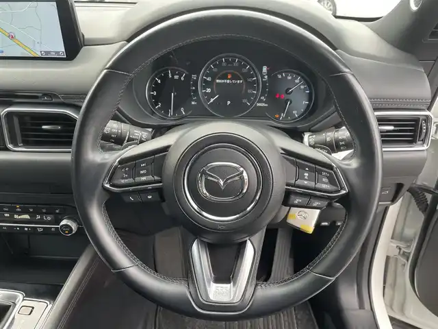 マツダ ＣＸ－５ XD エクスクルーシブモード 千葉県 2020(令2)年 5.7万km スノーフレイクホワイトパールマイカ サンルーフ/レザーシート/360°カメラ/BOSEプレミアムサウンド/純正マツダコネクトナビ/・CD/DVD/Bluetooth/フルセグTV/前席パワーシート/全席シートヒーター/前席シートベンチレーション/パワーバックドア/レーンキープアシスト/アダプティブクルーズコントロール/ブラインドスポットモニター/スマートキー/前後コーナーセンサー/ヘッドアップディスプレイ/パドルシフト/純正19インチアルミホイール/純正アダプティブLEDヘッドライト/フォグランプ/ステアリングヒーター/本革巻ステアリング/ETC/前後ドライブレコーダー/サイド＆カーテンエアバッグ
