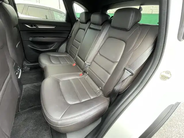 マツダ ＣＸ－５ XD エクスクルーシブモード 千葉県 2020(令2)年 5.7万km スノーフレイクホワイトパールマイカ サンルーフ/レザーシート/360°カメラ/BOSEプレミアムサウンド/純正マツダコネクトナビ/・CD/DVD/Bluetooth/フルセグTV/前席パワーシート/全席シートヒーター/前席シートベンチレーション/パワーバックドア/レーンキープアシスト/アダプティブクルーズコントロール/ブラインドスポットモニター/スマートキー/前後コーナーセンサー/ヘッドアップディスプレイ/パドルシフト/純正19インチアルミホイール/純正アダプティブLEDヘッドライト/フォグランプ/ステアリングヒーター/本革巻ステアリング/ETC/前後ドライブレコーダー/サイド＆カーテンエアバッグ