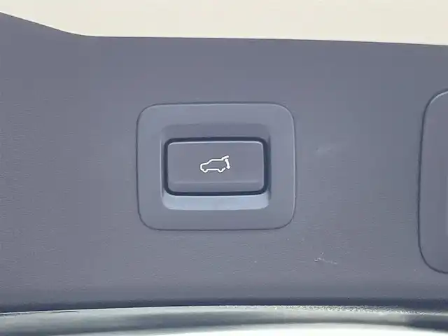 マツダ ＣＸ－５ XD エクスクルーシブモード 千葉県 2020(令2)年 5.7万km スノーフレイクホワイトパールマイカ サンルーフ/レザーシート/360°カメラ/BOSEプレミアムサウンド/純正マツダコネクトナビ/・CD/DVD/Bluetooth/フルセグTV/前席パワーシート/全席シートヒーター/前席シートベンチレーション/パワーバックドア/レーンキープアシスト/アダプティブクルーズコントロール/ブラインドスポットモニター/スマートキー/前後コーナーセンサー/ヘッドアップディスプレイ/パドルシフト/純正19インチアルミホイール/純正アダプティブLEDヘッドライト/フォグランプ/ステアリングヒーター/本革巻ステアリング/ETC/前後ドライブレコーダー/サイド＆カーテンエアバッグ