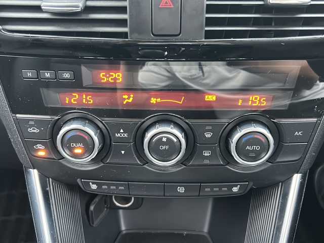 マツダ ＣＸ－５ XD 長野県 2014(平26)年 6.8万km ディープクリスタルブルーマイカ ・純正7インチメモリーナビゲーション/CD DVD ワンセグTV Bluetooth/・バックカメラ/・BOSEサウンドスピーカー/・ブラインドスポットモニター/・レーンキープアシスト/・クルーズコントロール/・社外17インチアルミホイール/・パワーシート(D席)/・HIDヘッドライト/・オートライト/・横滑り防止装置/・アイドリングストップ/・ステアリングリモコン/・夏タイヤ積込有り