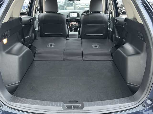 マツダ ＣＸ－５ XD 長野県 2014(平26)年 6.8万km ディープクリスタルブルーマイカ ・純正7インチメモリーナビゲーション/CD DVD ワンセグTV Bluetooth/・バックカメラ/・BOSEサウンドスピーカー/・ブラインドスポットモニター/・レーンキープアシスト/・クルーズコントロール/・社外17インチアルミホイール/・パワーシート(D席)/・HIDヘッドライト/・オートライト/・横滑り防止装置/・アイドリングストップ/・ステアリングリモコン/・夏タイヤ積込有り