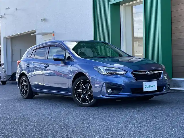 スバル インプレッサ スポーツ 1．6i－Lアイサイト 岐阜県 2018(平30)年 8.4万km クォーツブルーP 禁煙車/純正ナビ/AM/FM/DISK /フルセグTV /BT /USB/アイサイト/バックカメラ/サイドカメラ/レーダークルーズコントロール /LKA/BSM/ETC/シートヒーター /レザーシート /オートライト/LEDヘッドライト/フォグランプ/バックソナー/電子パーキングブレーキ/スマートキー/プッシュスタート /社外アルミホイール/トノカバー