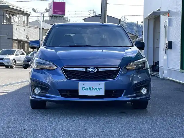 スバル インプレッサ スポーツ 1．6i－Lアイサイト 岐阜県 2018(平30)年 8.4万km クォーツブルーP 禁煙車/純正ナビ/AM/FM/DISK /フルセグTV /BT /USB/アイサイト/バックカメラ/サイドカメラ/レーダークルーズコントロール /LKA/BSM/ETC/シートヒーター /レザーシート /オートライト/LEDヘッドライト/フォグランプ/バックソナー/電子パーキングブレーキ/スマートキー/プッシュスタート /社外アルミホイール/トノカバー