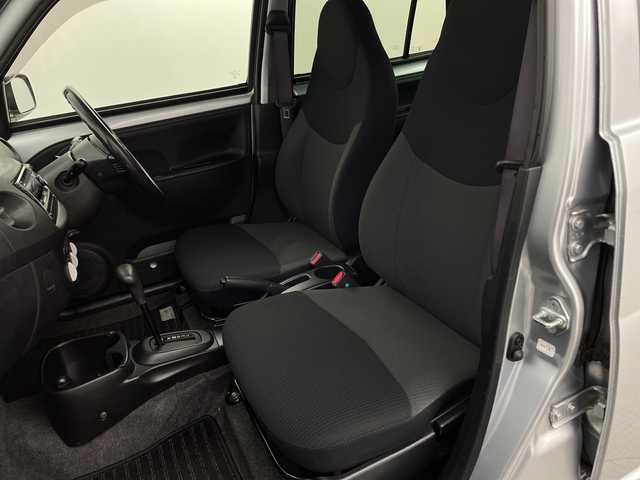 ダイハツ エッセ VS メモリアルエディション 新潟県 2008(平20)年 5.9万km ブライトシルバーメタリック 社外オーディオ/　　CD/MD/FM/AM/サマータイヤ車載/エアコン/スペアキー2本/純正フロアマット/保証書/取扱説明書