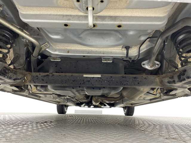 ダイハツ エッセ VS メモリアルエディション 新潟県 2008(平20)年 5.9万km ブライトシルバーメタリック 社外オーディオ/　　CD/MD/FM/AM/サマータイヤ車載/エアコン/スペアキー2本/純正フロアマット/保証書/取扱説明書