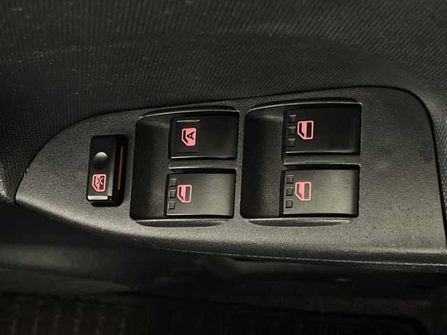 ダイハツ エッセ VS メモリアルエディション 新潟県 2008(平20)年 5.9万km ブライトシルバーメタリック 社外オーディオ/　　CD/MD/FM/AM/サマータイヤ車載/エアコン/スペアキー2本/純正フロアマット/保証書/取扱説明書