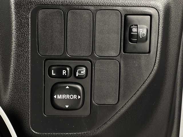 ダイハツ エッセ VS メモリアルエディション 新潟県 2008(平20)年 5.9万km ブライトシルバーメタリック 社外オーディオ/　　CD/MD/FM/AM/サマータイヤ車載/エアコン/スペアキー2本/純正フロアマット/保証書/取扱説明書