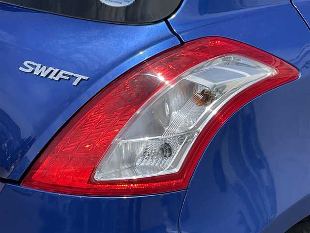 スズキ スイフト XG 岩手県 2016(平28)年 7.3万km ブーストブルーパールメタリック 5MT/前後ドライブレコーダー/ビルトインETC/カロッツェリアナビ/→ワンセグTV/CD/DVD/FM/AM/横滑り防止装置/〇電動格納ミラー/〇ドアバイザー/〇フロアマット/〇シガーソケット/プッシュスタート/スマートキー/取扱説明書