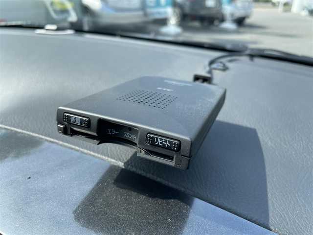 トヨタ カルディナ 2．0ZT 長野県 2006(平18)年 11万km シルバーM 社外ナビ（FM/AM、CD、DVD）/アナログテレビ/社外ETC/純正フロアマット/社外１５AW/ハロゲンオートヘッドライト/ワンオーナー/４WD/ドアバイザー/保証書、記録簿