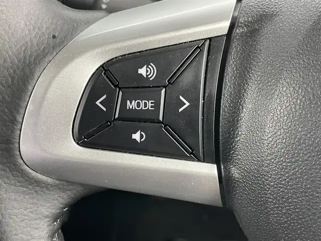 トヨタ ルーミー カスタムG－T 千葉県 2019(令1)年 8.9万km パールホワイトⅢ 純正ナビ/フルセグＴＶ/バックカメラ/両側パワースライドドア/ビルトインＥＴＣ/前席シートヒーター/ステアリングスイッチ/クルーズコントロール/衝突被害軽減ブレーキ/オートライト/オートハイビーム/コーナーセンサー/プッシュスタート/スマートキー