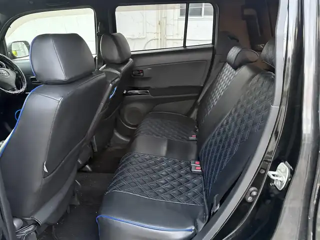 トヨタ ｂＢ Z Qバージョン 和歌山県 2007(平19)年 12万km 黒 ナビ/スマートキー/HIDライト/オートエアコン/ETC