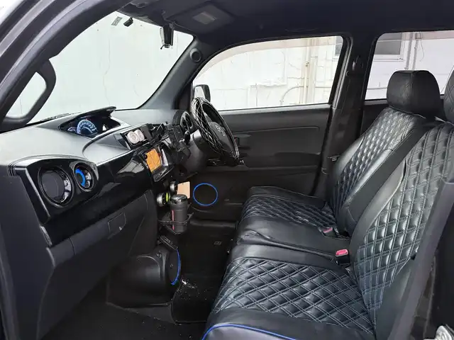 トヨタ ｂＢ Z Qバージョン 和歌山県 2007(平19)年 12万km 黒 ナビ/スマートキー/HIDライト/オートエアコン/ETC