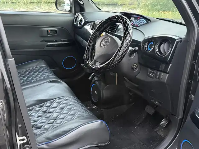 トヨタ ｂＢ Z Qバージョン 和歌山県 2007(平19)年 12万km 黒 ナビ/スマートキー/HIDライト/オートエアコン/ETC