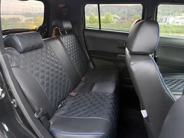 トヨタ ｂＢ Z Qバージョン 和歌山県 2007(平19)年 12万km 黒 ナビ/スマートキー/HIDライト/オートエアコン/ETC