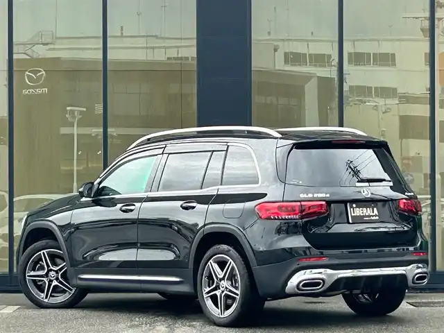 メルセデス・ベンツ Ｍ・ベンツ ＧＬＢ２００ｄ 4マチック AMGライン 石川県 2023(令5)年 2.6万km 黒 衝突軽減ブレーキ/アダプティブクルーズコントロール/ブラインドスポットモニター/レーンキープアシスト/純正ナビ/フルセグTV/360カメラ/クリアランスソナー/オートマチックテールゲート/アンビエントライト