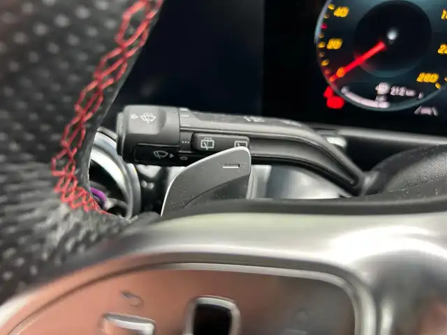 メルセデス・ベンツ Ｍ・ベンツ ＧＬＢ２００ｄ 4マチック AMGライン 石川県 2023(令5)年 2.6万km 黒 衝突軽減ブレーキ/アダプティブクルーズコントロール/ブラインドスポットモニター/レーンキープアシスト/純正ナビ/フルセグTV/360カメラ/クリアランスソナー/オートマチックテールゲート/アンビエントライト